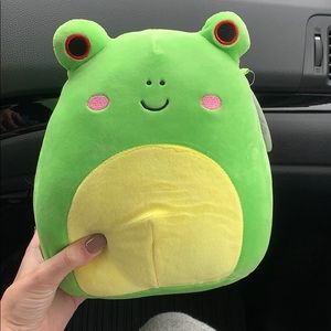 BRAND NEW WENDY SQUISHMALLOW